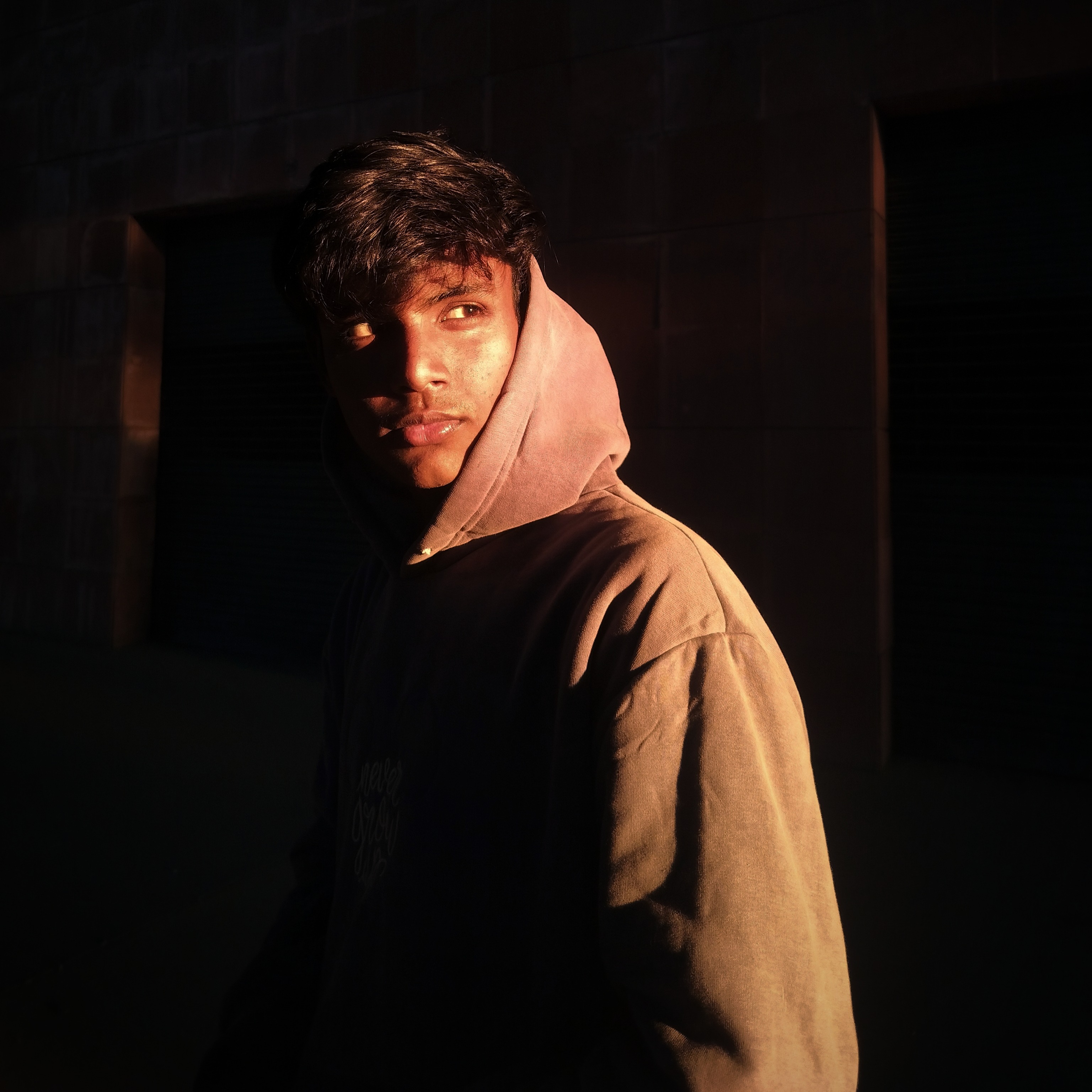 NITIN Decent