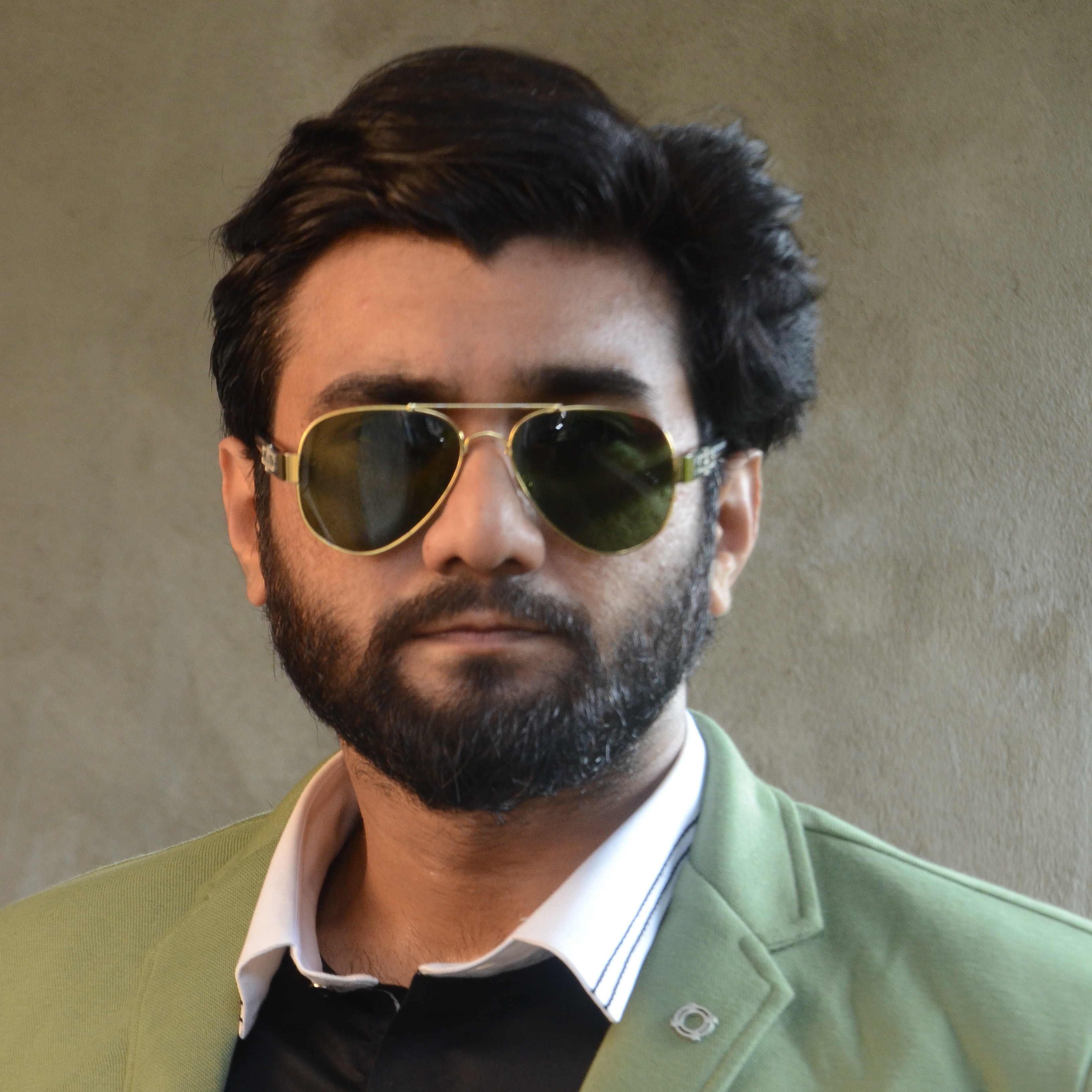 Hardik Makwana