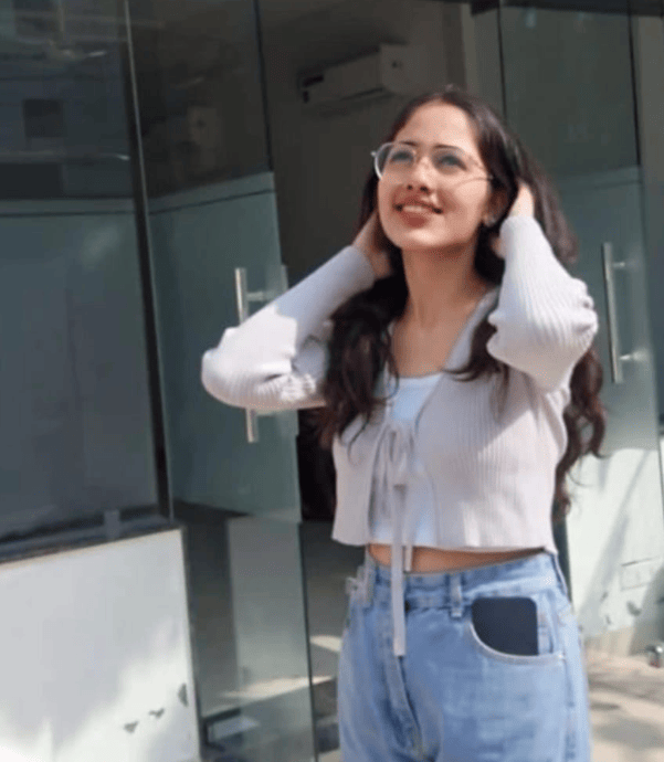 Jahnavi Pandey Jahnavi Pandey