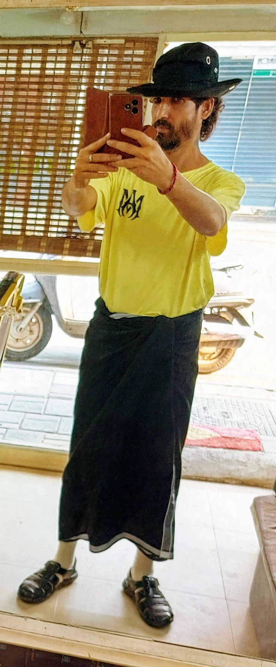 Lillo Raj (Rahul)