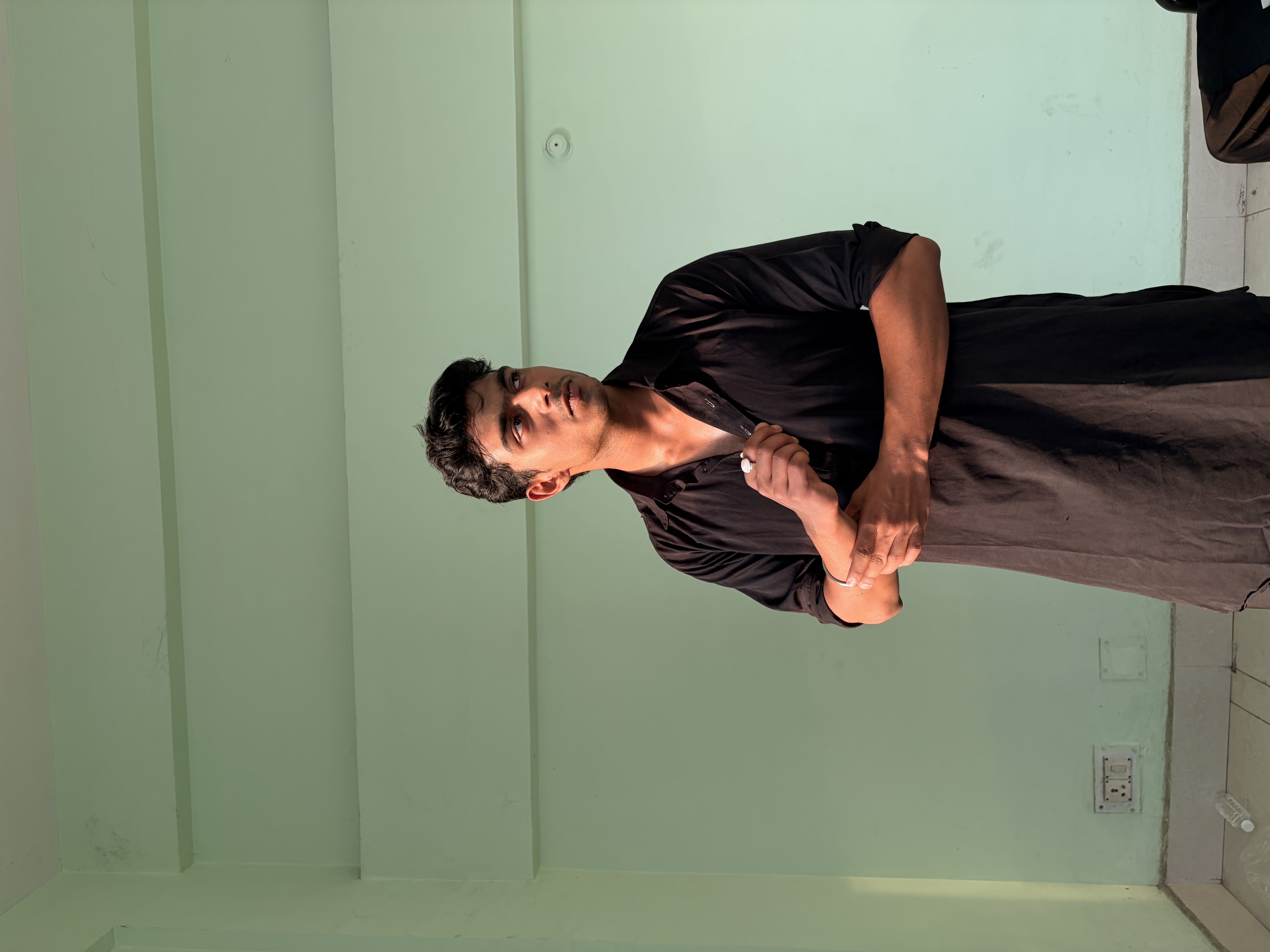 OHIL GAUTAMM