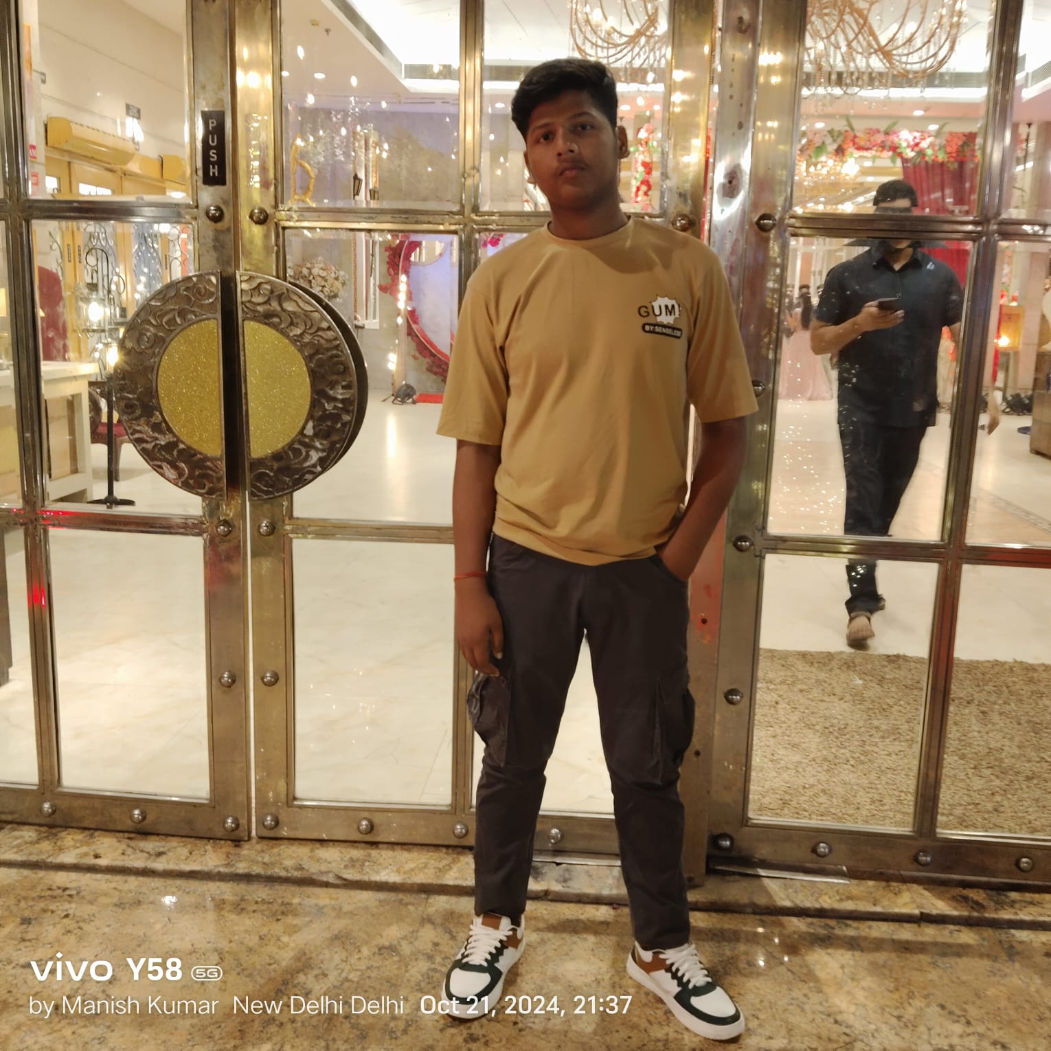 AK AVINASH