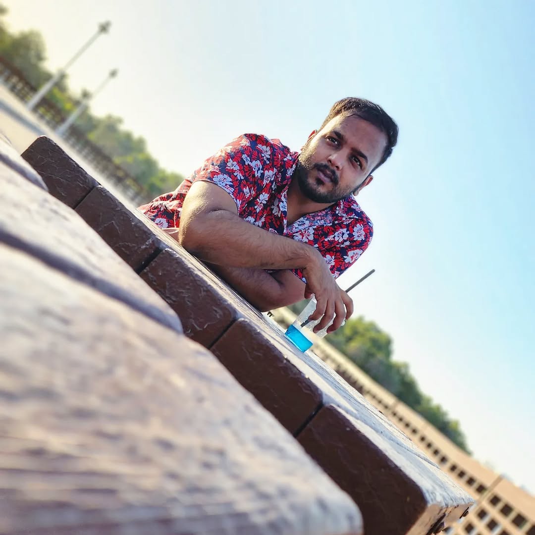 abhishek khade