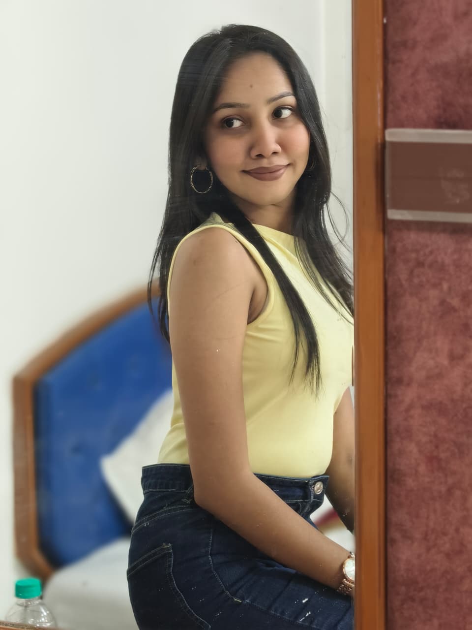 MAHEK MIRZA