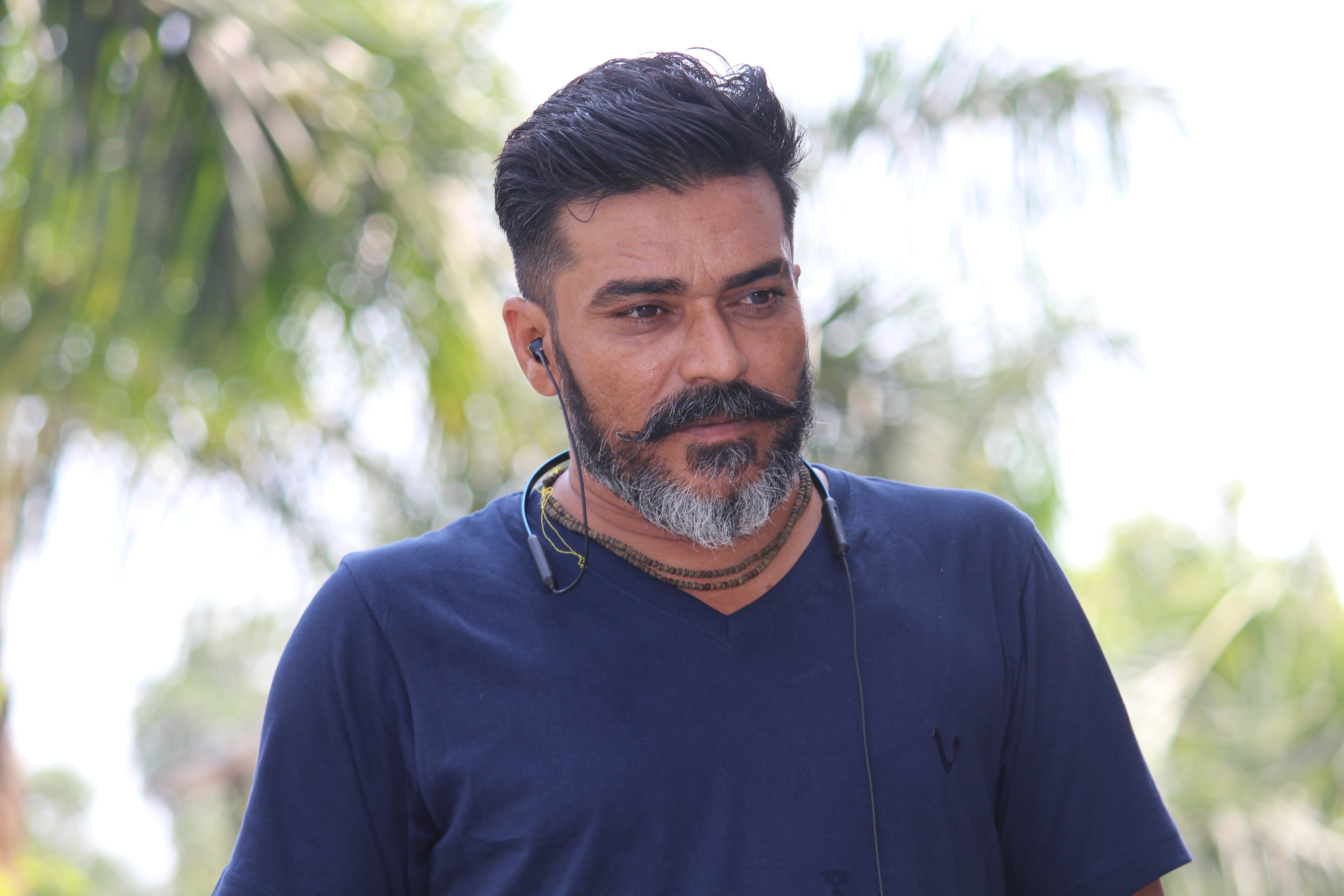 Balak v lakhani